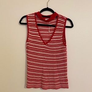 Red/white tank sweater.